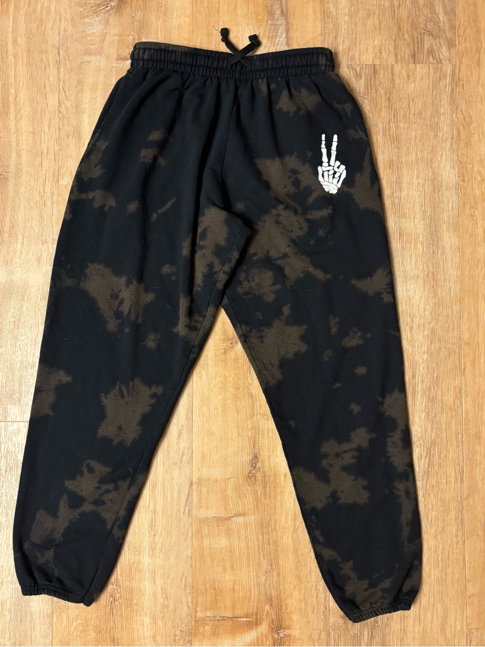 Tie-Dye Black & Brown Jogger Pant skeleton Peace Hand Graphic Bowery supply co M - Picture 4 of 10